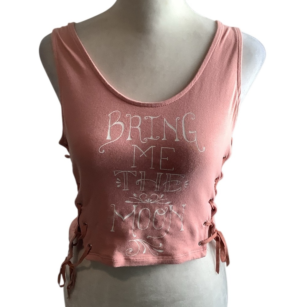 Kendall & Kylie Pink Graphic Crop Top